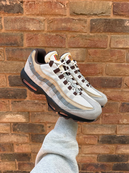 Air Max 95 Footpatrol 110