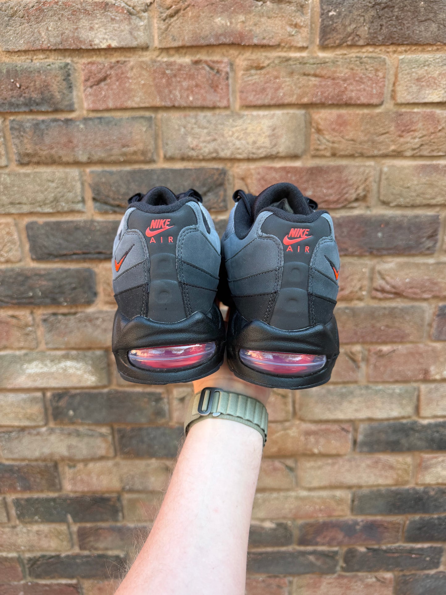 Air Max 95 OG Bright Crimson Big Bubble (Dracula)