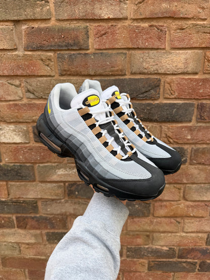 Air Max 95 Icons Yellow Strike