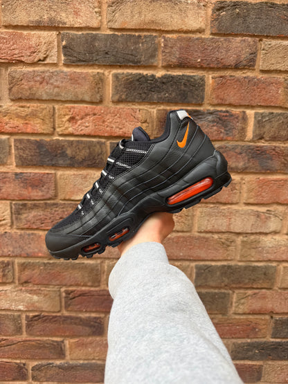 Air Max 95 Essential Total Orange