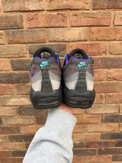 Air Max 95 Reverse Grape LV8