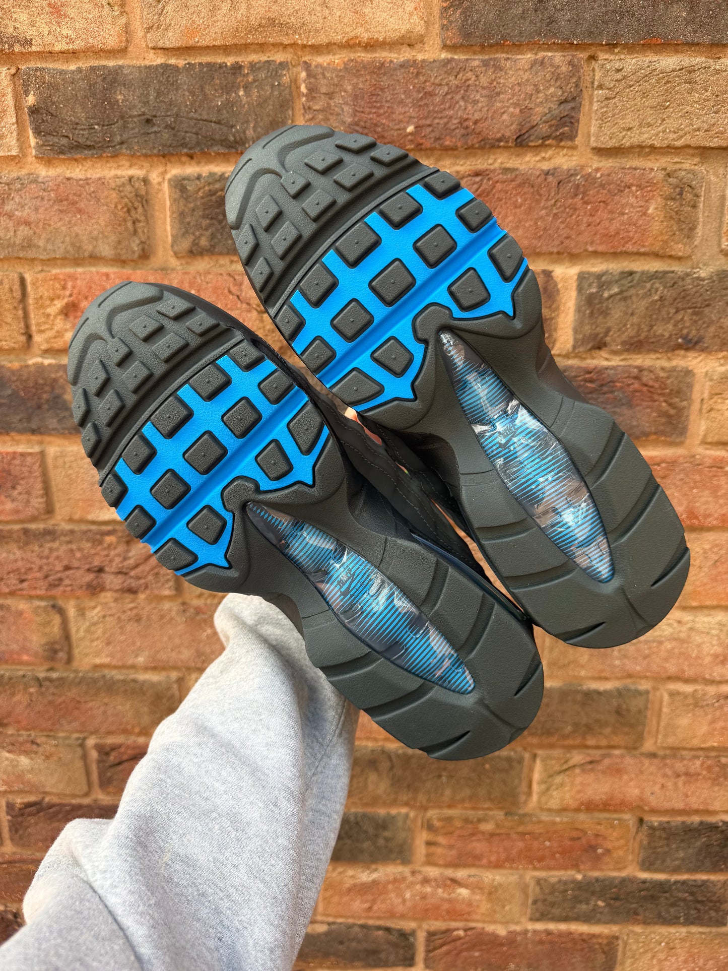 Air Max 95 Apple Blue Big Bubble