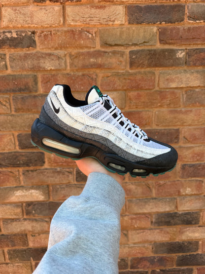 Air Max 95 Day of the Dead