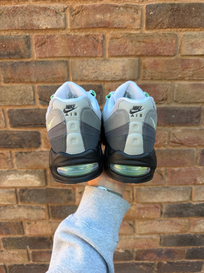 Air Max 95 OG Fresh Mint Big Bubble