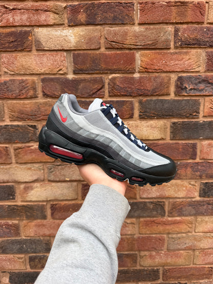 Air Max 95 Track Red