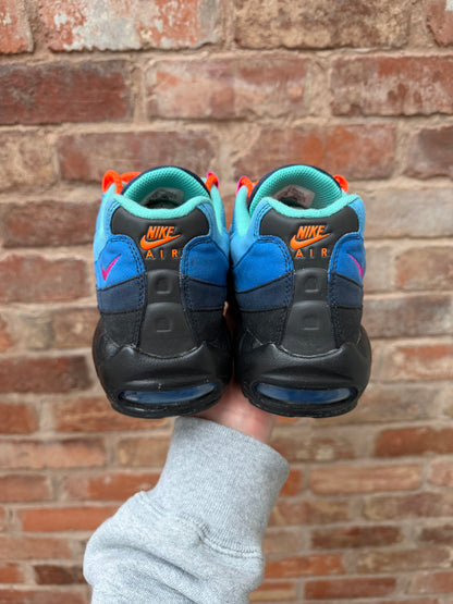 Air Max 95 ID Coral Studio
