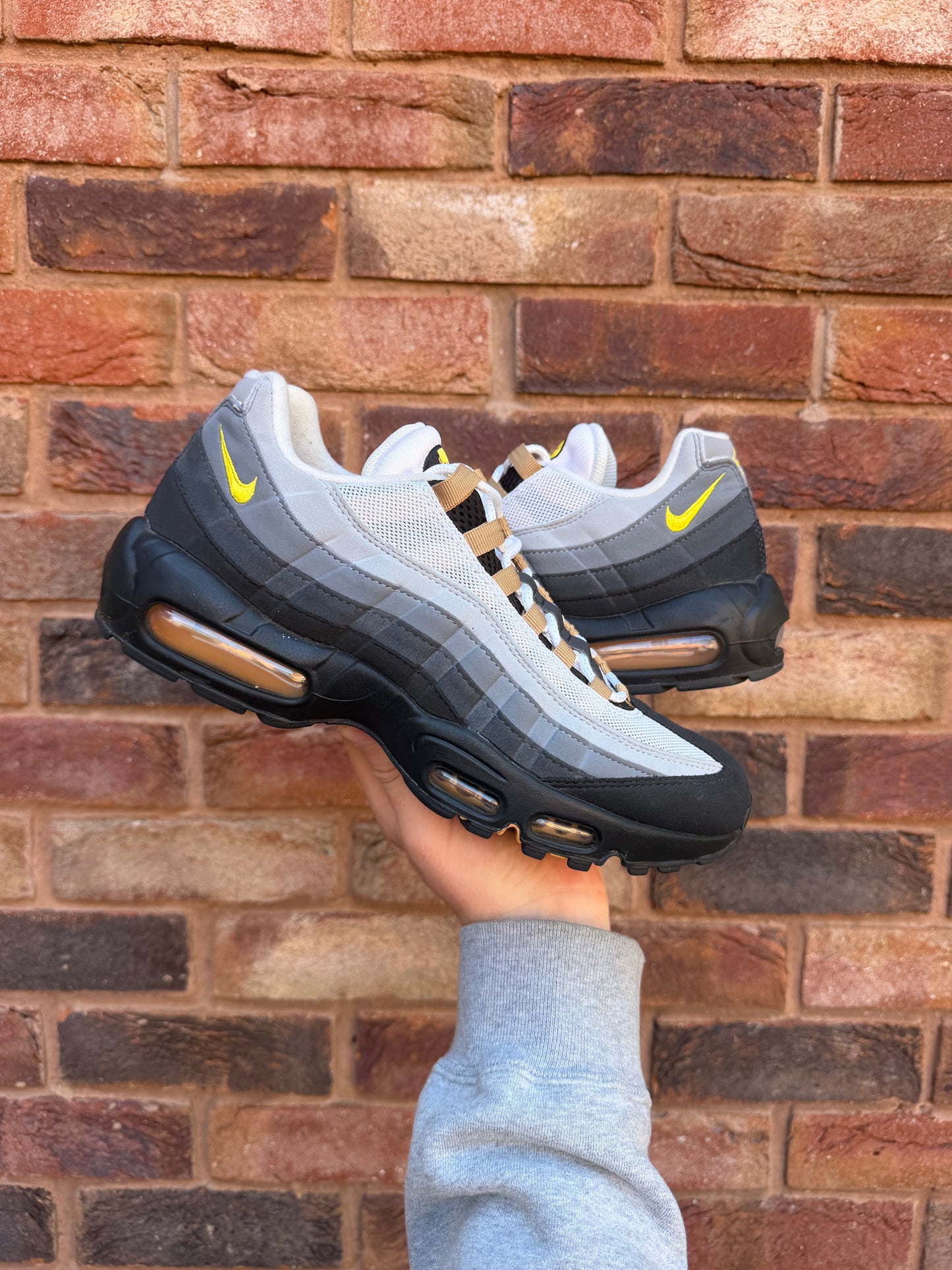 Air Max 95 Icons Yellow Strike