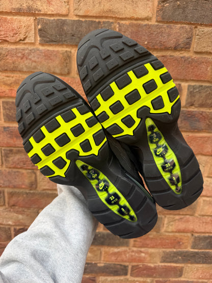 Air Max 95 OG Neon Big Bubble 2026
