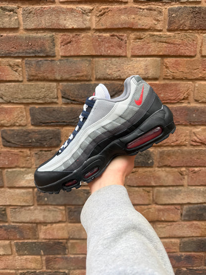 Air Max 95 Track Red