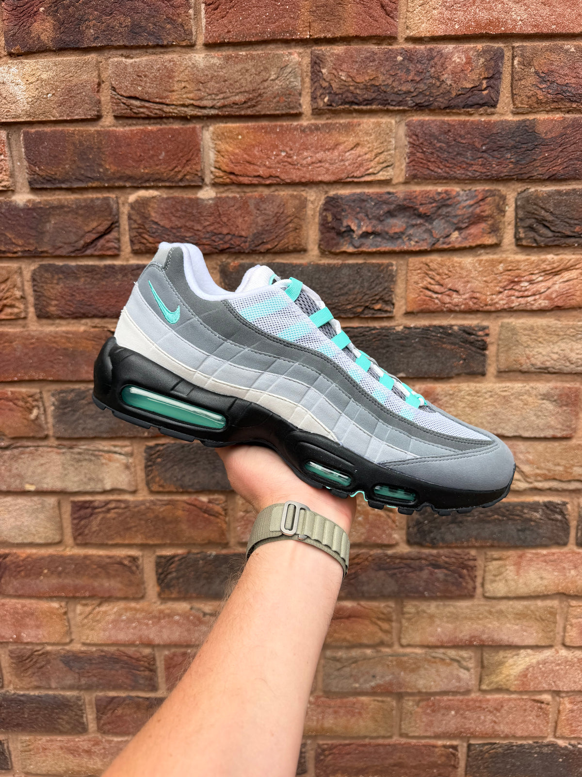 Air Max 95 Hyper Turquoise