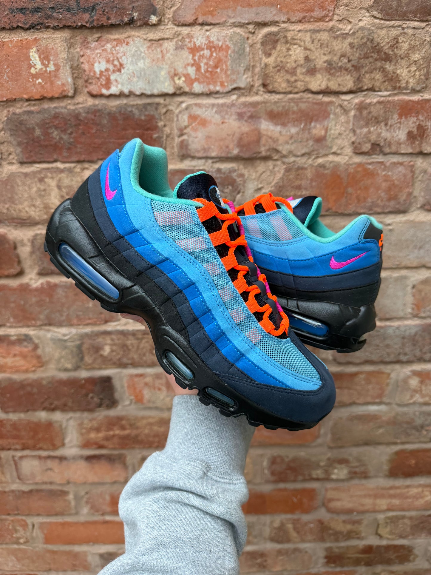 Air Max 95 ID Coral Studio