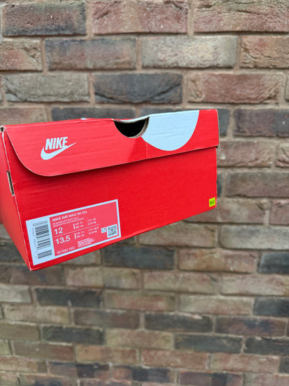 Air Max 95 Batman (2025)