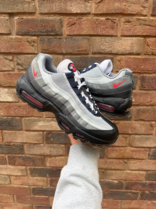 Air Max 95 Track Red