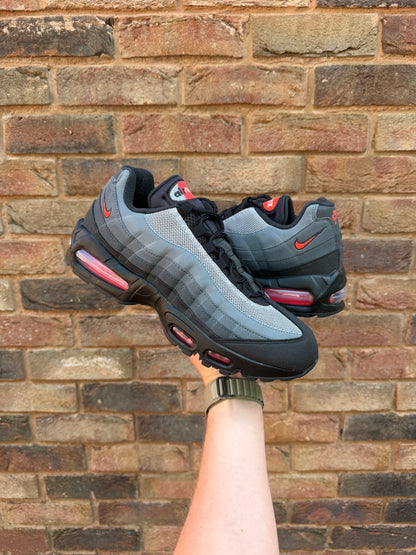 Air Max 95 OG Bright Crimson Big Bubble (Dracula)