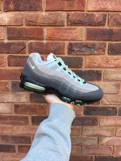 Air Max 95 OG Fresh Mint Big Bubble