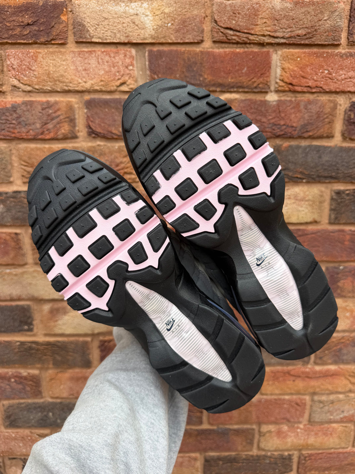 Air Max 95 OG Pink Foam Big Bubble