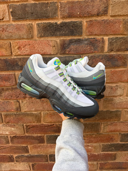 Air Max 95 Apple Blue Big Bubble