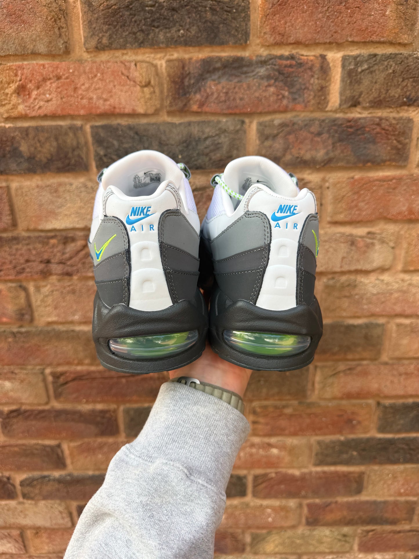 Air Max 95 Apple Blue Big Bubble