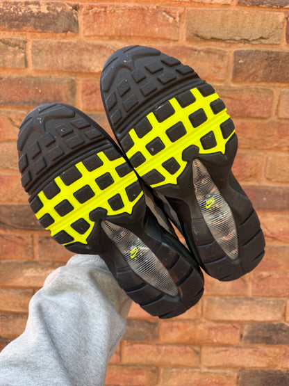 Air Max 95 Reverse Neon