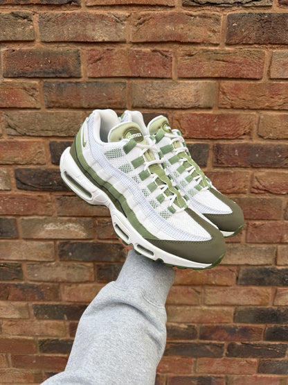 Air Max 95 Medium Olive Oil Green