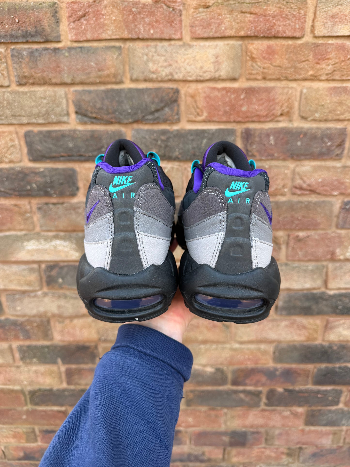 Air Max 95 Reverse Grape LV8