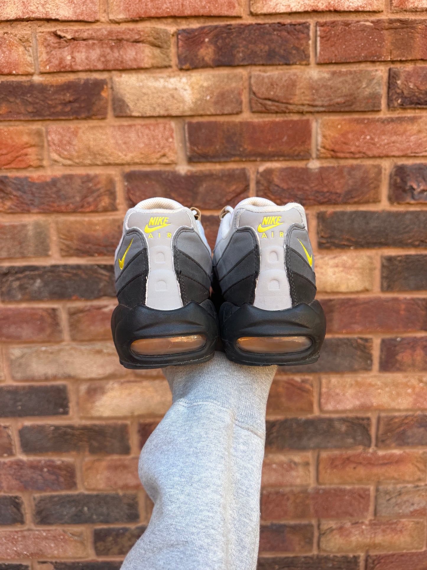 Air Max 95 Icons Yellow Strike