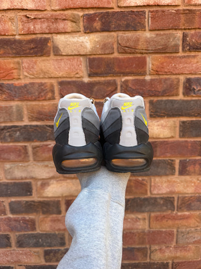 Air Max 95 Icons Yellow Strike