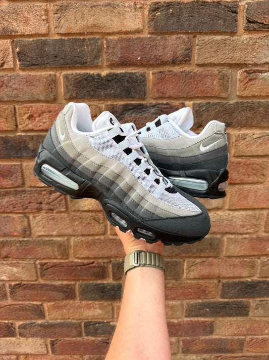 Air Max 95 OG Blue Tint Big Bubble