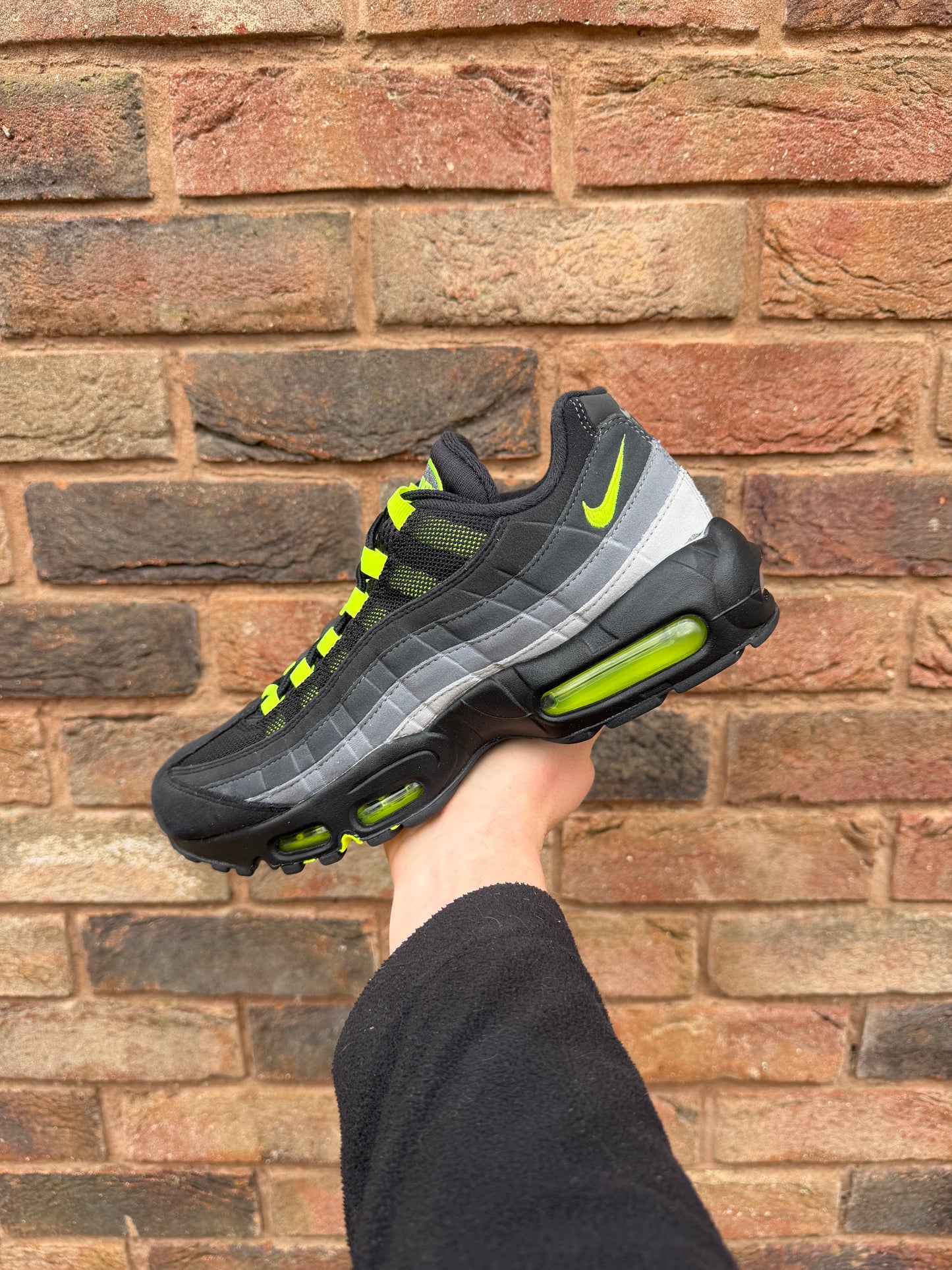 Air Max 95 Reverse Neon